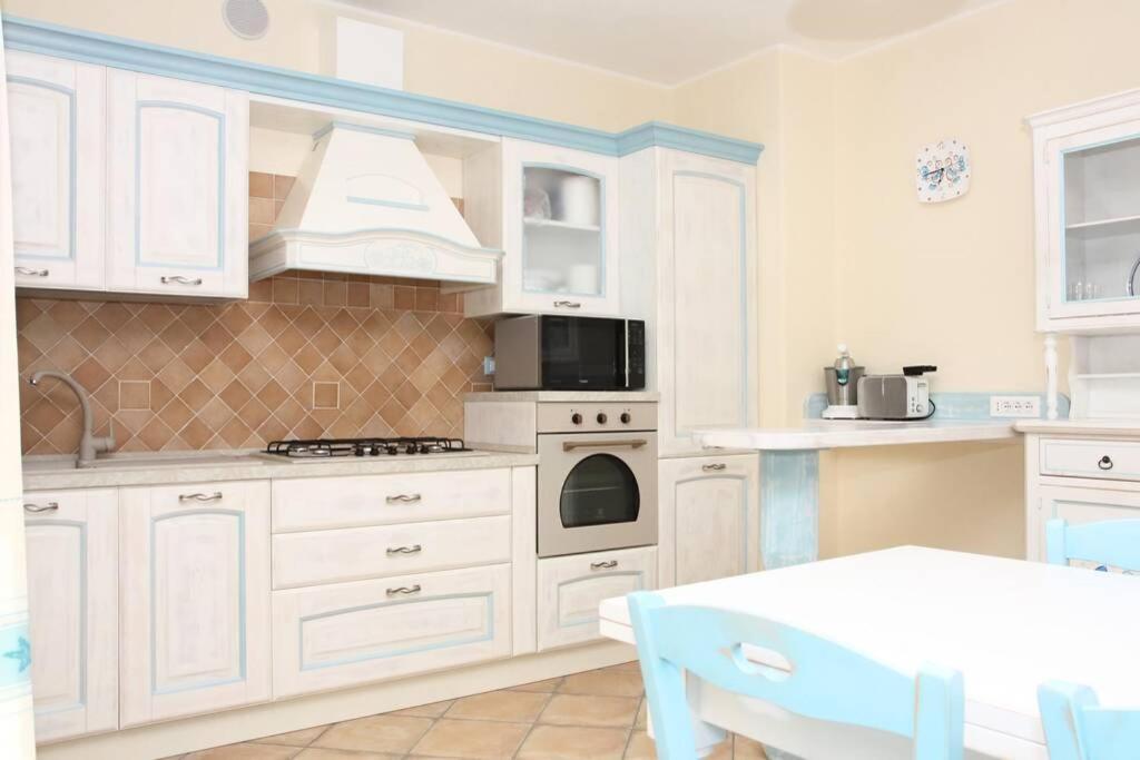 Villa Elisa Residenza Agora 빌라시미우스 외부 사진